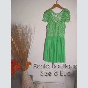 Xenia Boutique Size 8 Green Floral Lace Dress